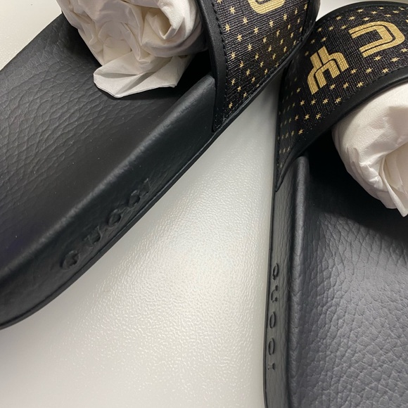 Gucci print canvas and leather slides in SEGA font - Picture 3 of 4